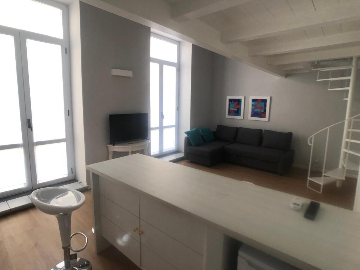 Vicool Apartments - Centro Storico Napoli エクステリア 写真