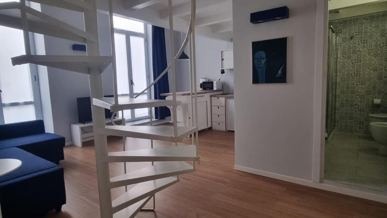 Vicool Apartments - Centro Storico Napoli エクステリア 写真