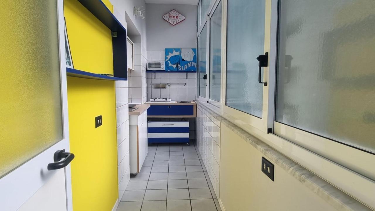 Vicool Apartments - Centro Storico Napoli エクステリア 写真