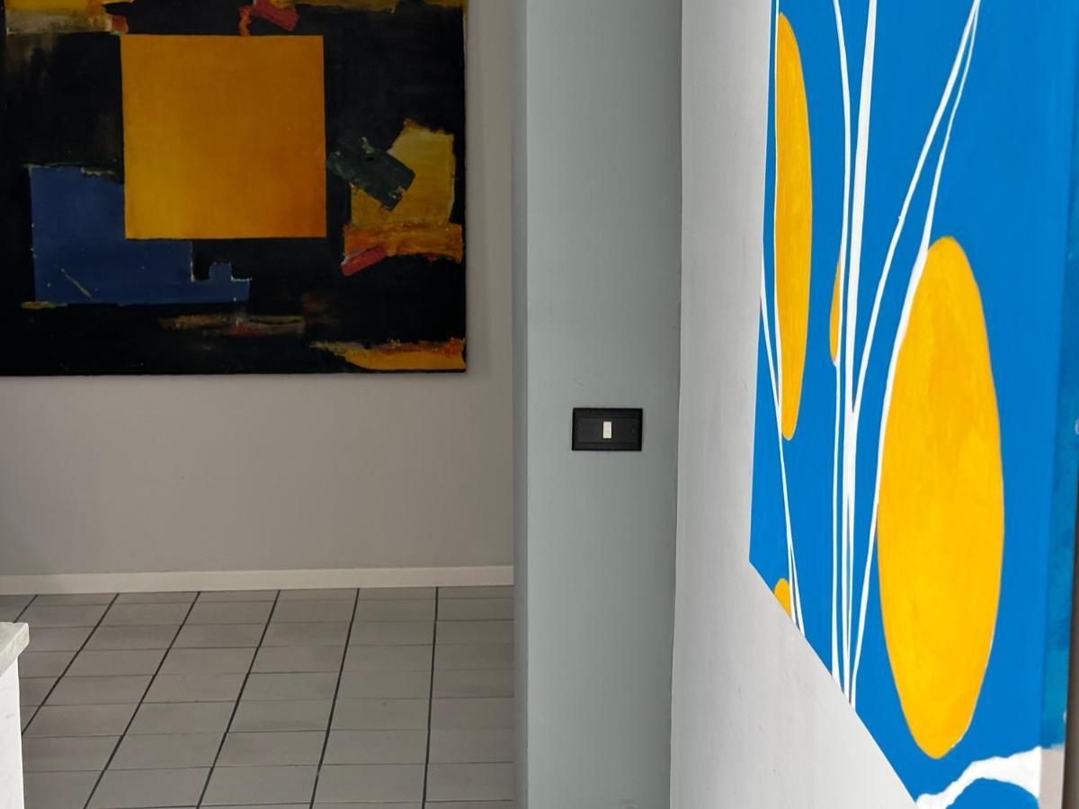 Vicool Apartments - Centro Storico Napoli エクステリア 写真