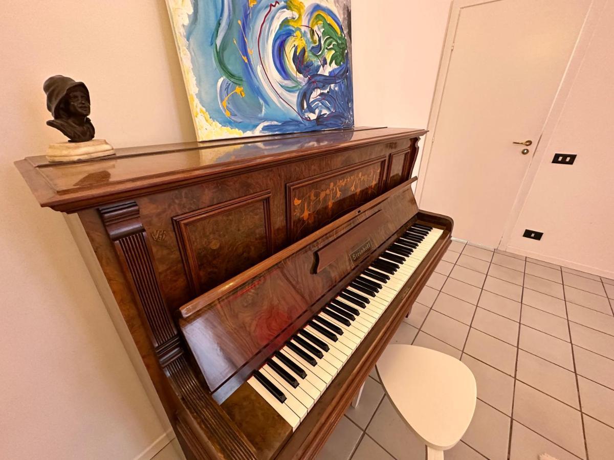 Vicool Apartments - Centro Storico Napoli エクステリア 写真